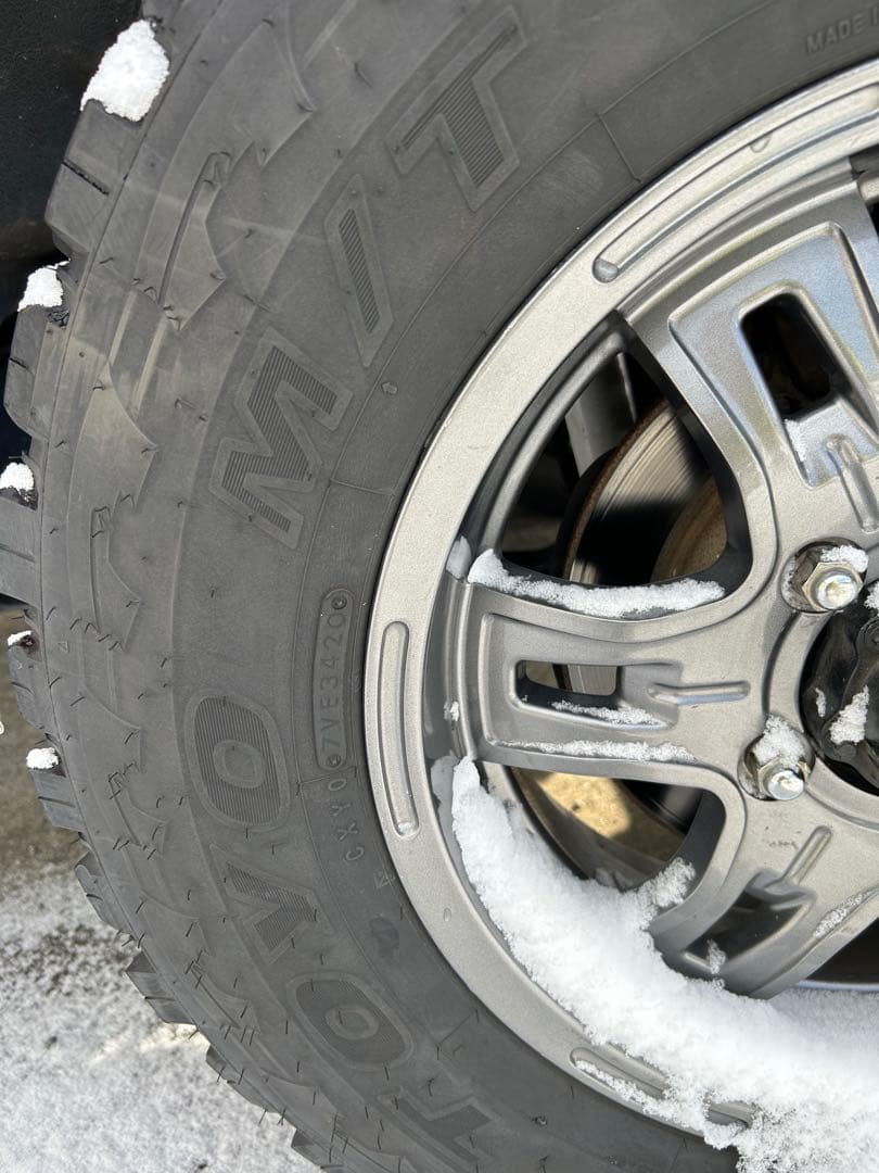 ジムニー用TOYOオープンカントリー 16インチ ホイール付き