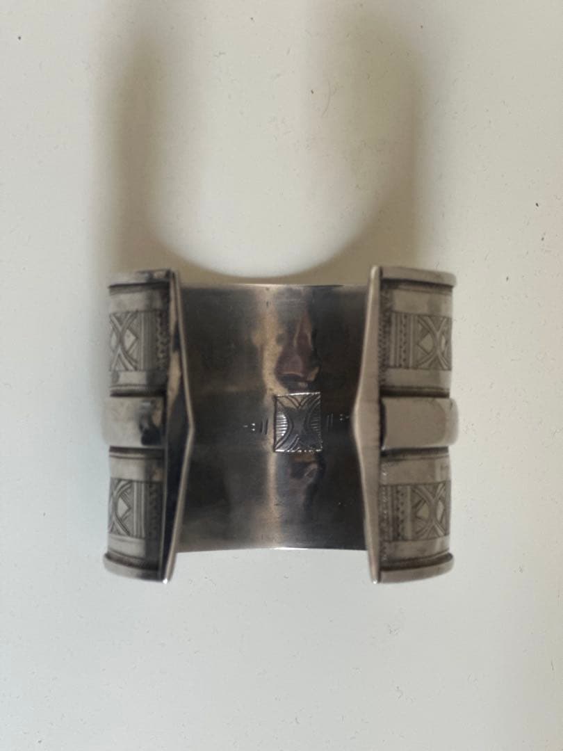 mitsu トゥアレグ　ヴィンテージシルバーバングル