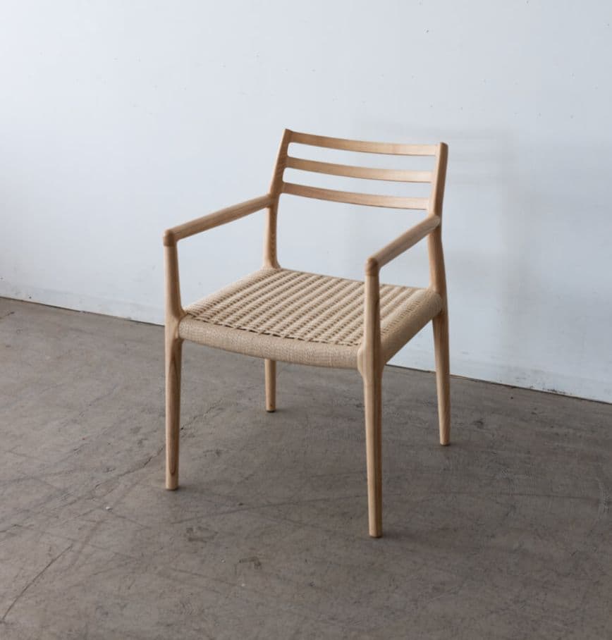 新品同様　ペーパーコードチェア