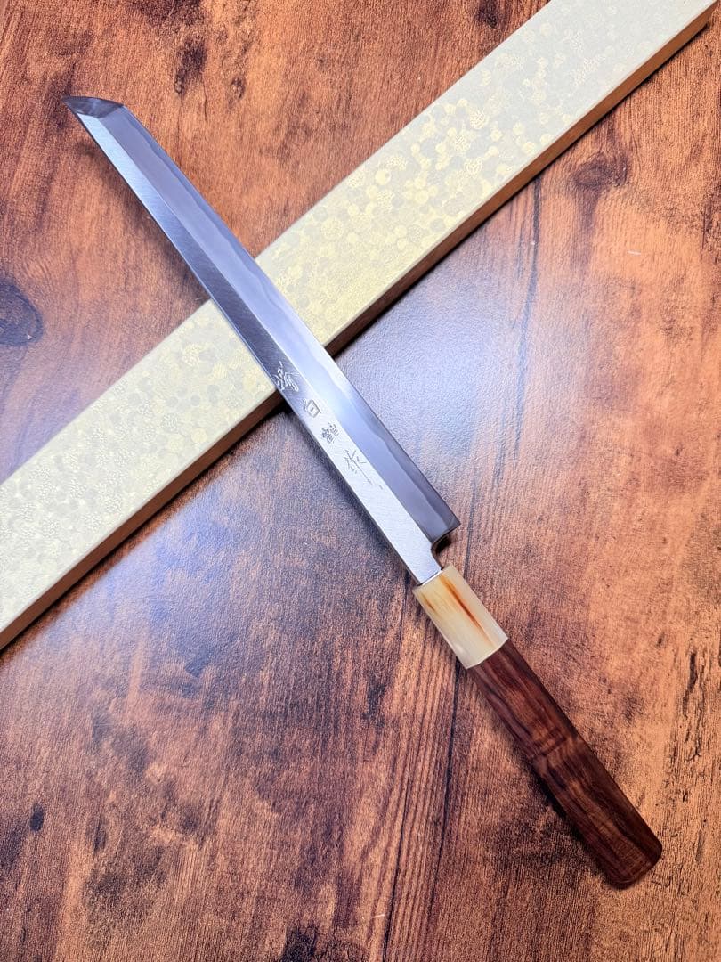 【堺打刃物】蛸引 先丸　包丁　8寸　白二鋼　紫檀水牛八角柄