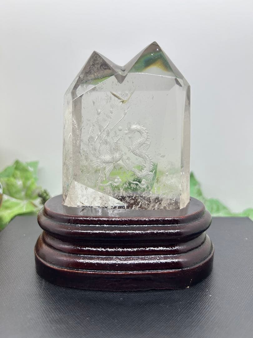 天然石水晶　龍と鳳凰ペアー彫り置物　No.2336