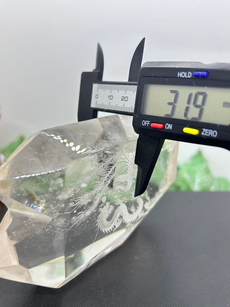 天然石水晶　龍と鳳凰ペアー彫り置物　No.2336