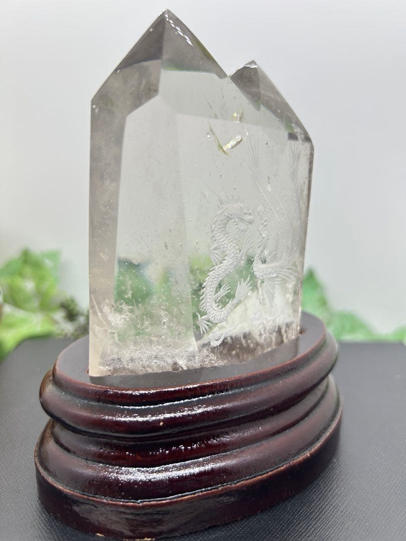 天然石水晶　龍と鳳凰ペアー彫り置物　No.2336