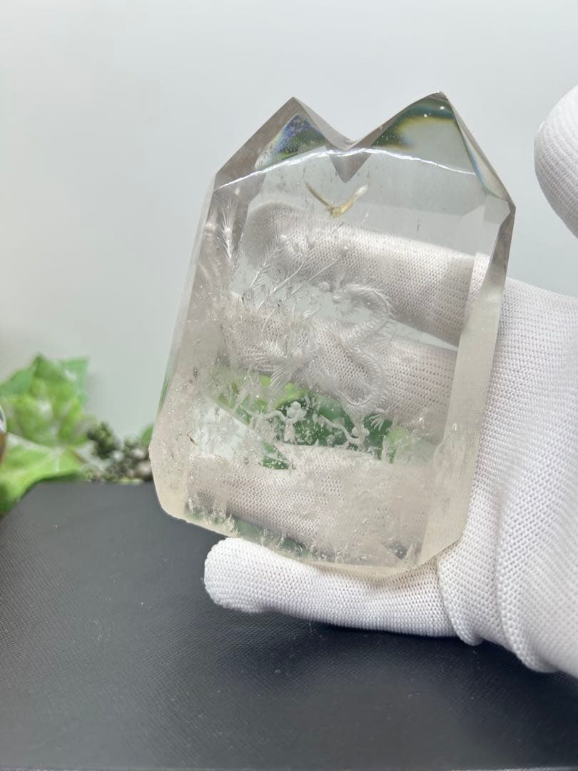 天然石水晶　龍と鳳凰ペアー彫り置物　No.2336