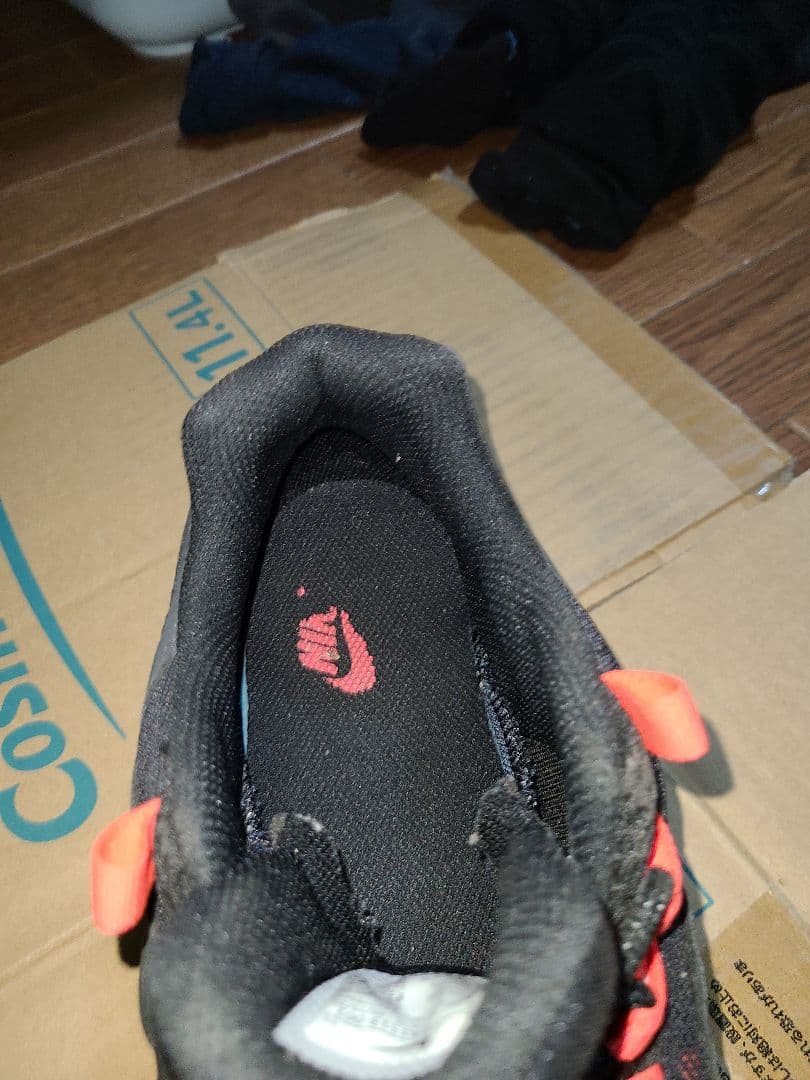 Air Max ブラック/レッド スニーカー