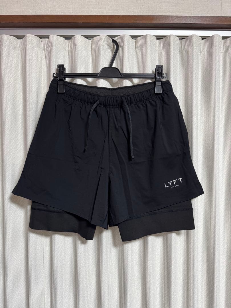 LYFT リフトブラックショートパンツ Lサイズ