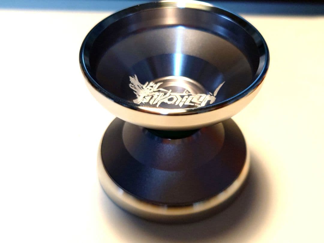 ユ*ウ様 新品　トリプティコン、イマジンブレイカー