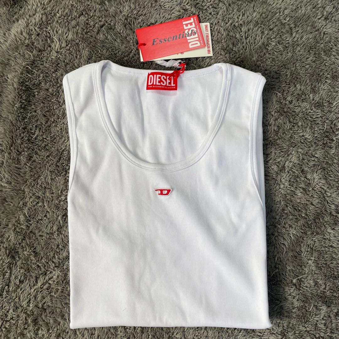 DIESEL ホワイト タンクトップ 新品タグ付き ディーゼル　ノースリーブ