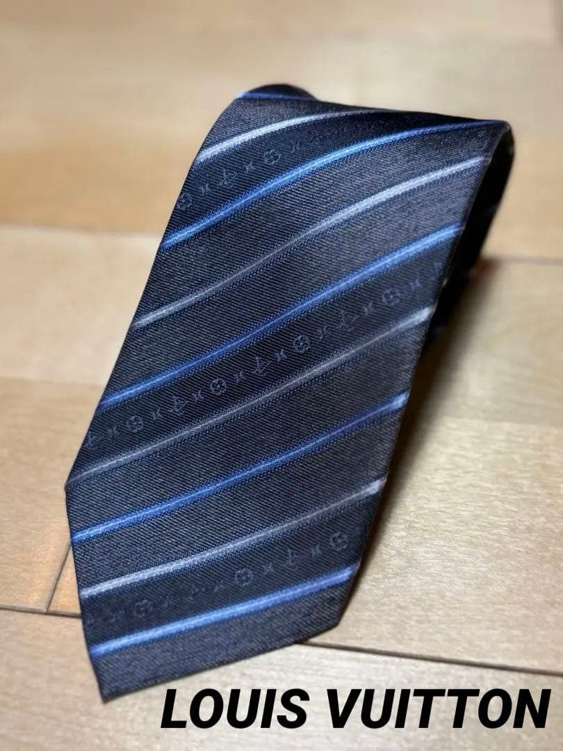 極美品　LOUIS VITTON ネクタイ