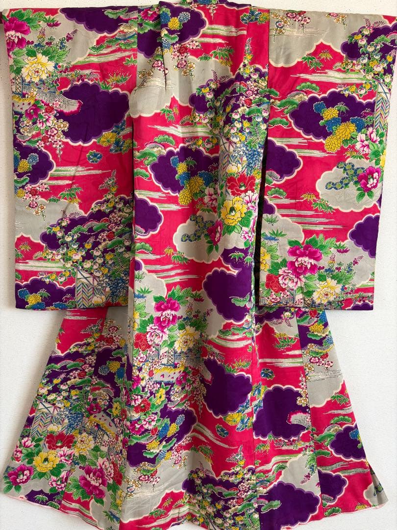 アンティーク　子供着物　綿入り　身丈96センチ