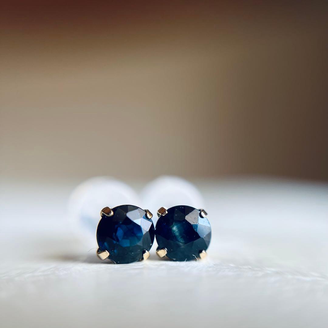 K18YG 天然石サファイア　ピアス round sapphire 18金