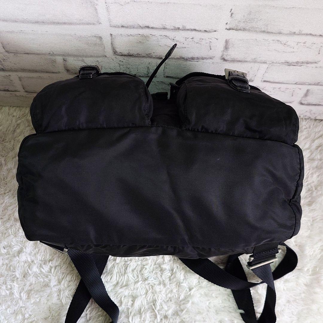 プラダ リュックサック 三角ロゴ ブラック ナイロン バックパック 巾着