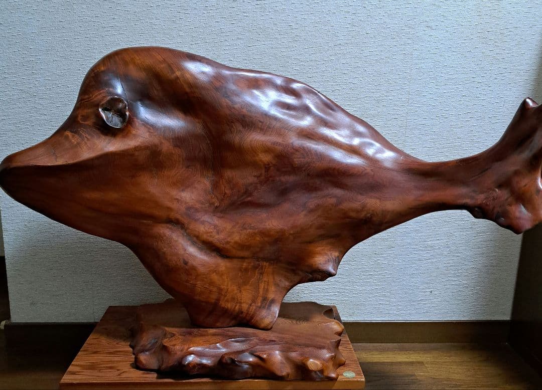 DT　屋久杉　魚の置物