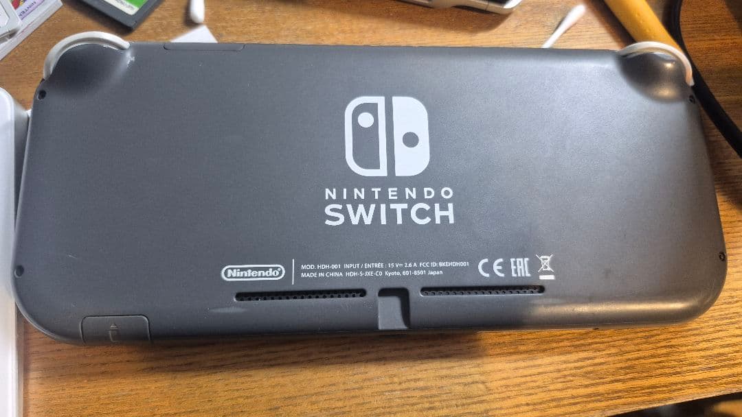 Nintendo switch lite ジャンク　1690HS