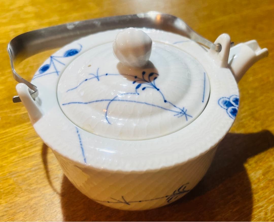 ゆ*ん様 ロイヤルコペンハーゲン　急須ポット