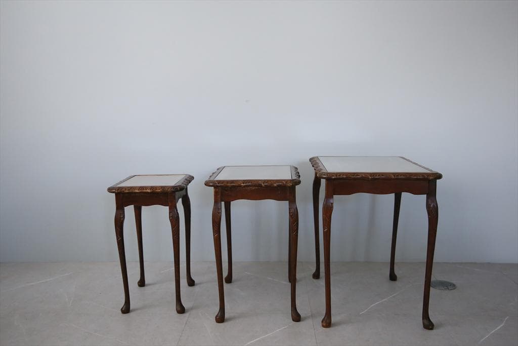 英国アンティーク猫脚ネストテーブル3台/木製机/サイドテーブル(87-95)