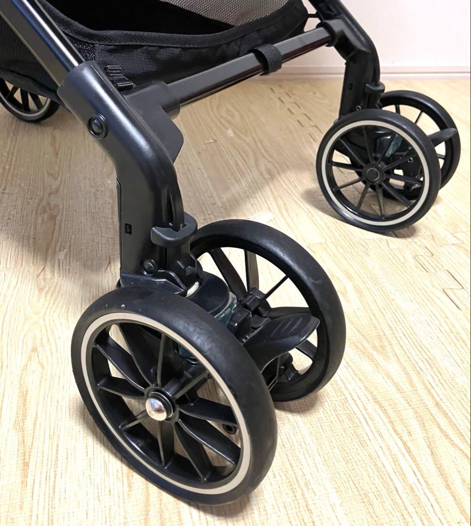 美品 送料無料 コンビ スゴカルα 4キャス compact エッグショック