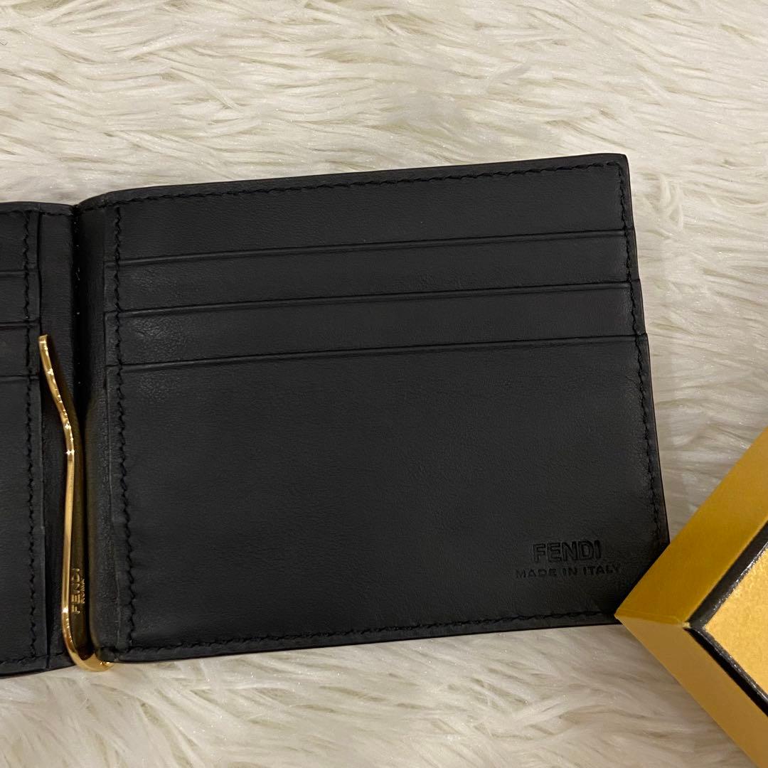 ⭐️未使用級⭐️　FENDI　FFロゴ　マネークリップ　折り財布　ブラック　レザー