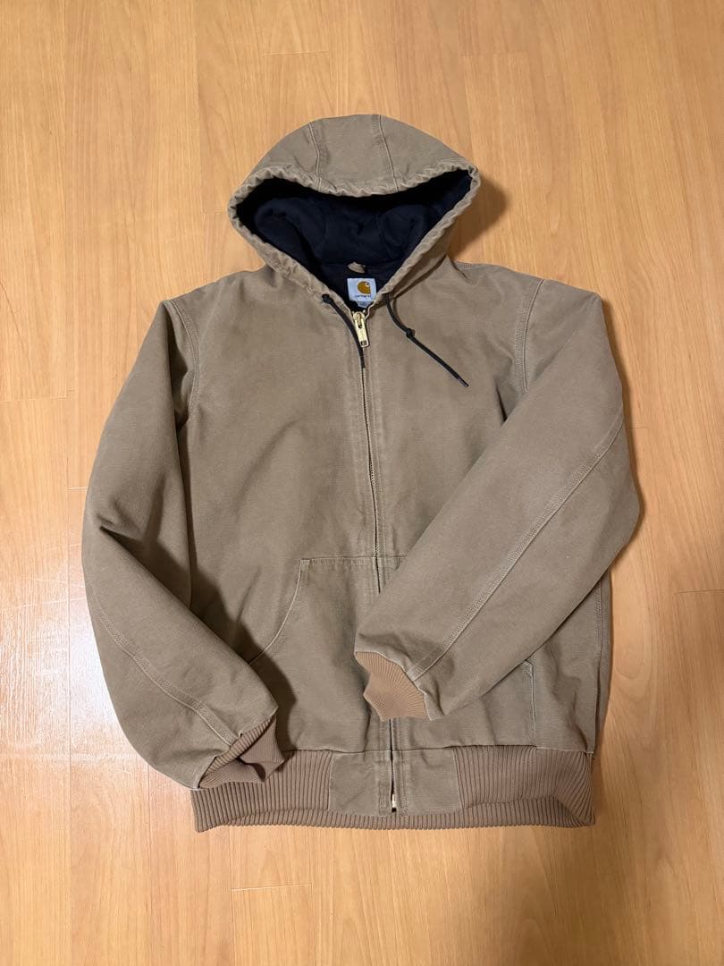 チ*コ様 Carhartt M フード付きジャケット ベージュ　アクティブジャケ