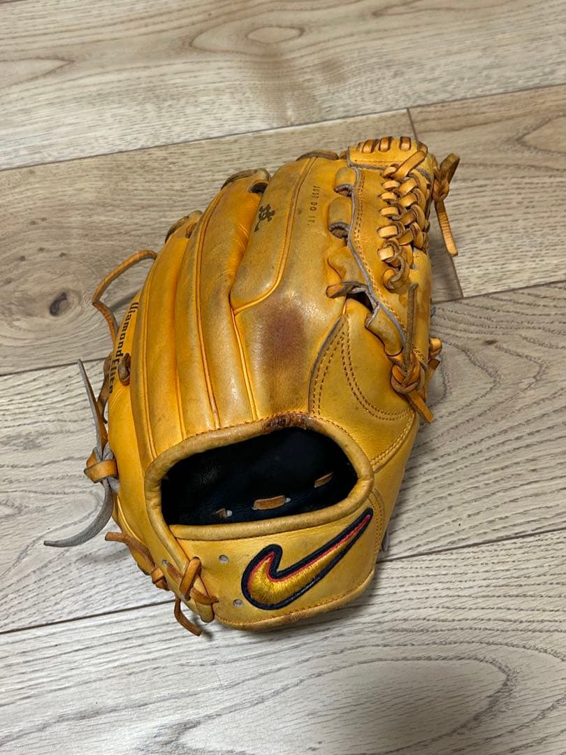 Nike Vapor 硬式野球グローブ オレンジ　内野