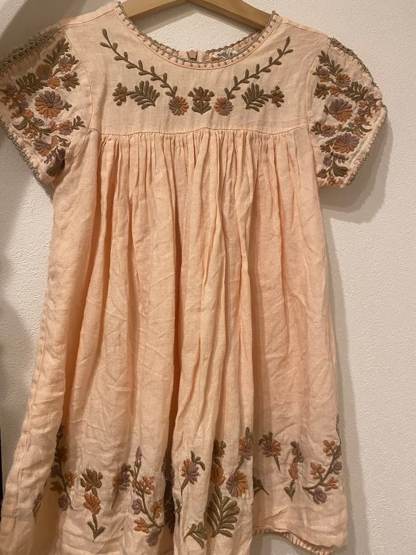 apolinakids花柄刺繍ワンピース