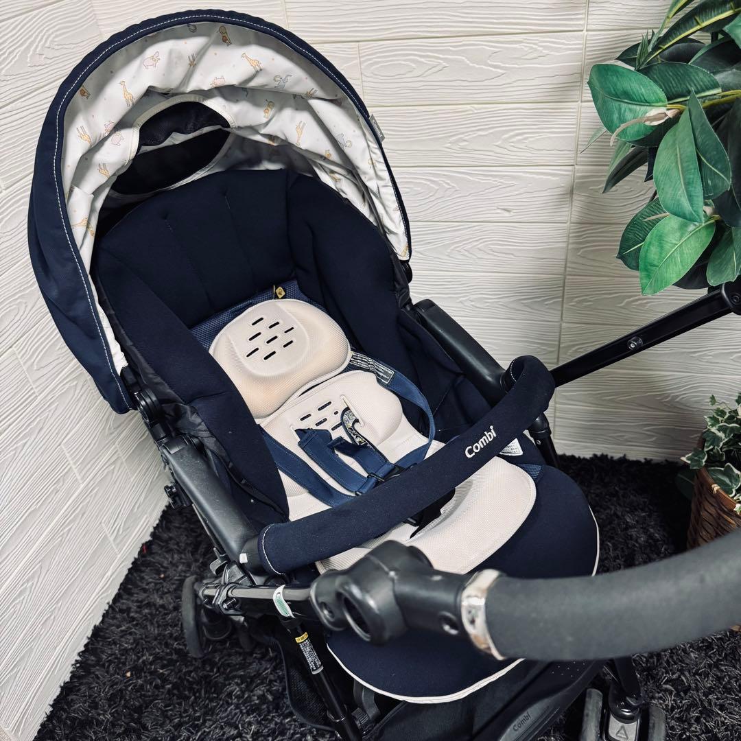 美品‼️コンビスゴカル4キャスコンパクトエッグショックHHボニティーニャアニマル