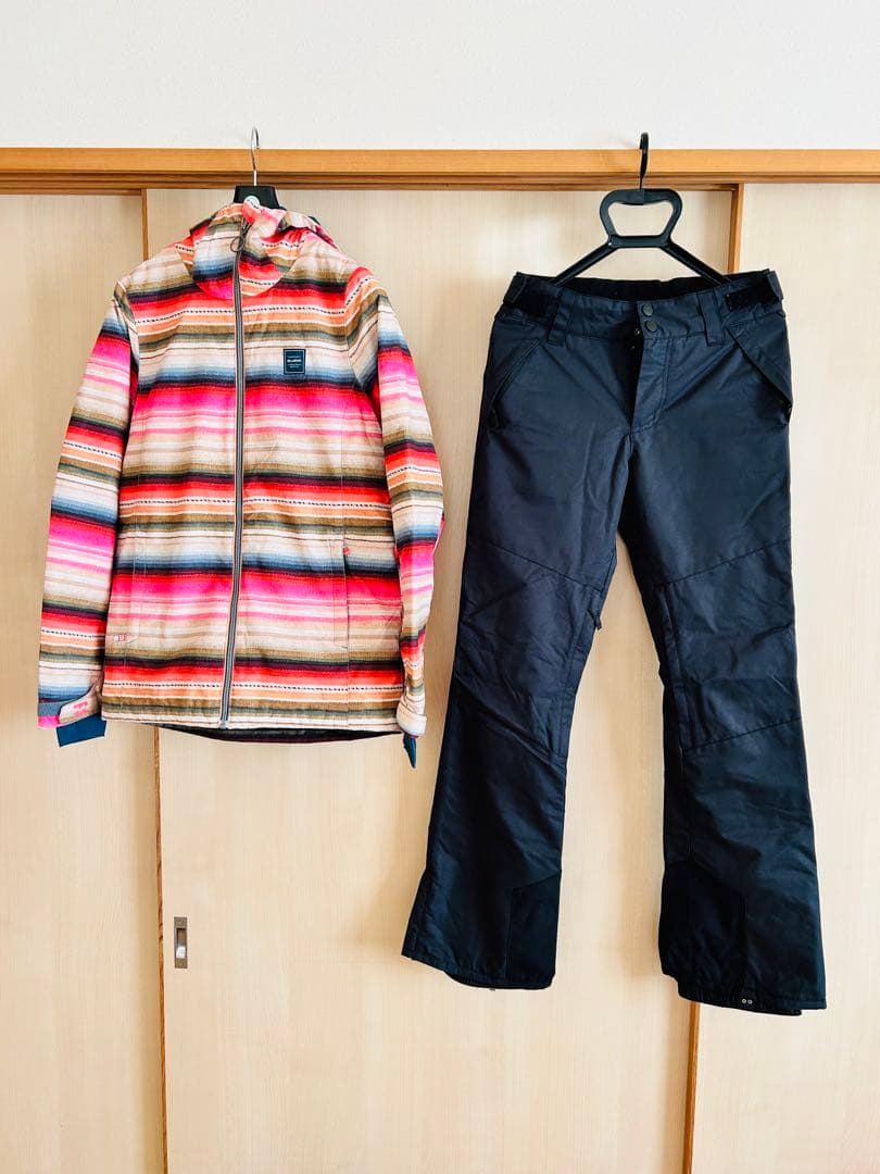 BILLABONG　ビラボン　上下セット　レディース　スノーウエア