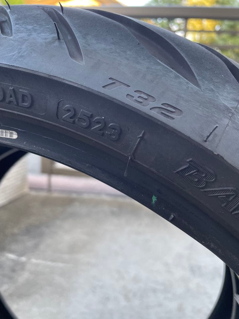 ブリヂストンバイク用タイヤ　T32 フロント&リア