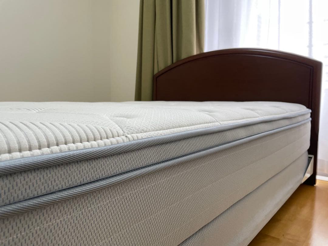 【値下げ】Regalia Loyalty II セミダブルマットレス