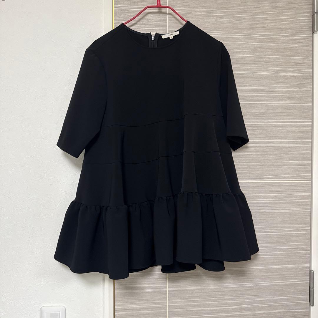 yori 黒 半袖 トップス 36 フリル