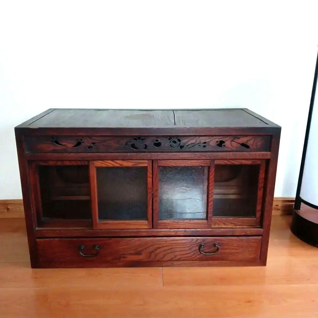 キャビネット　箪笥