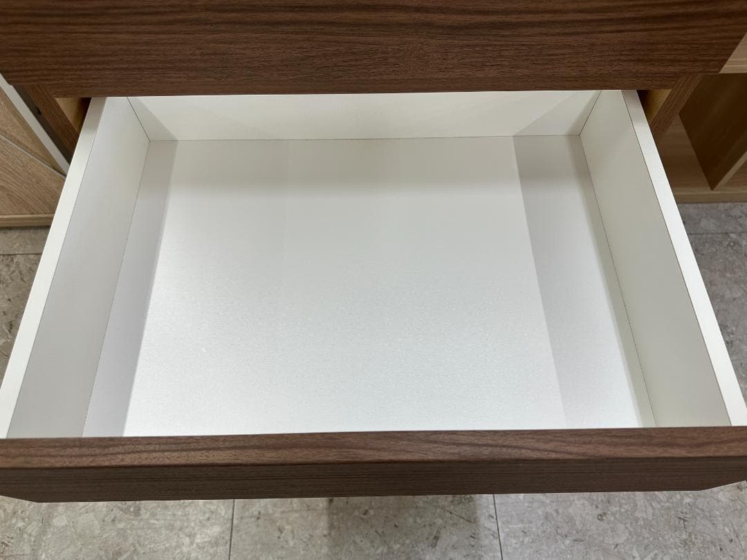 ニトリ　チェスト　6段　クエス60　ブラウン