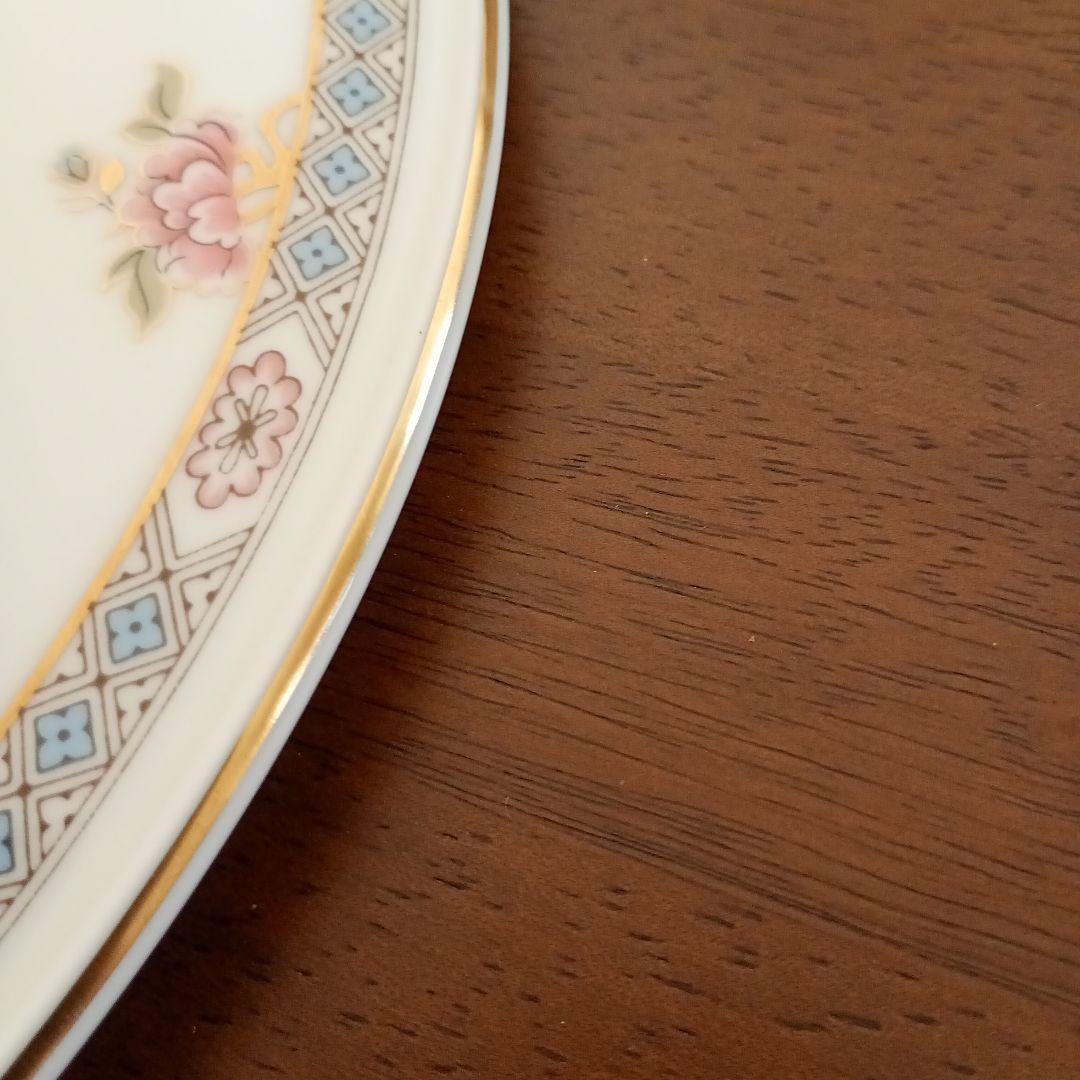 ロイヤルドルトン　カントン　ガトープレート　　28.5cm　新品未使用　一級品