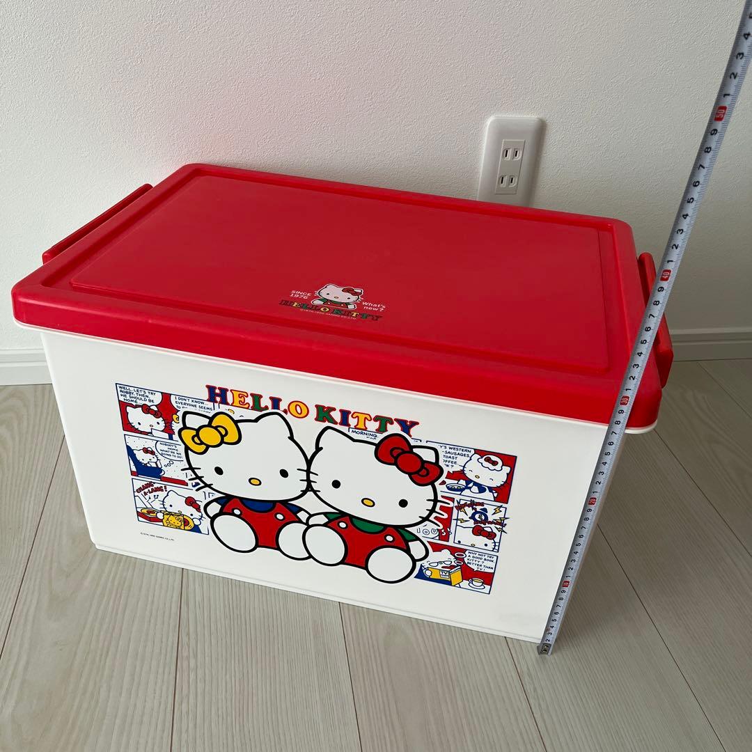 ハローキティ　天馬衣装ケース