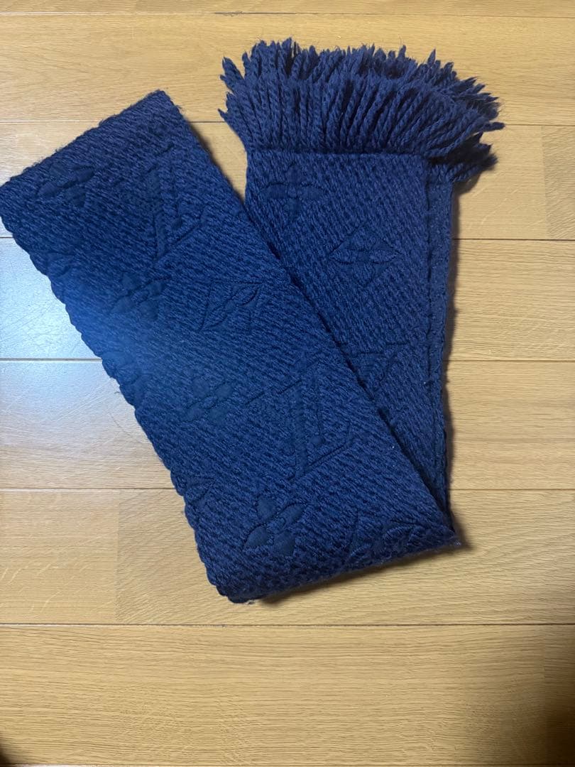 ルイ・ヴィトン、エシャルプ・ロゴマニア マフラー（ネイビー）