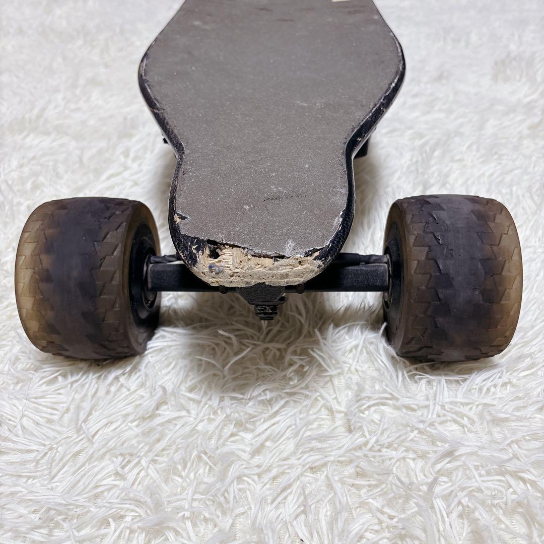 動作品✨max find 電動スケートボード オフロードタイヤ リモコン付き