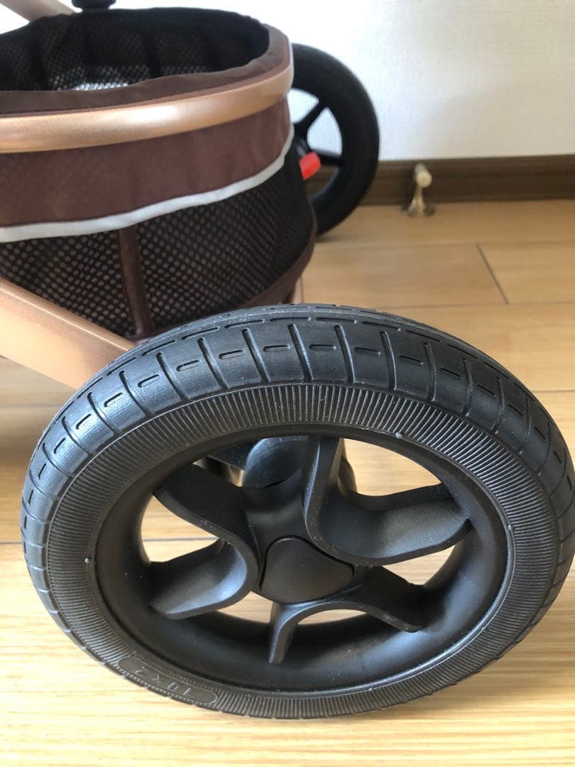 【極美品】ブラウン　ベビーカー　折りたたみ式