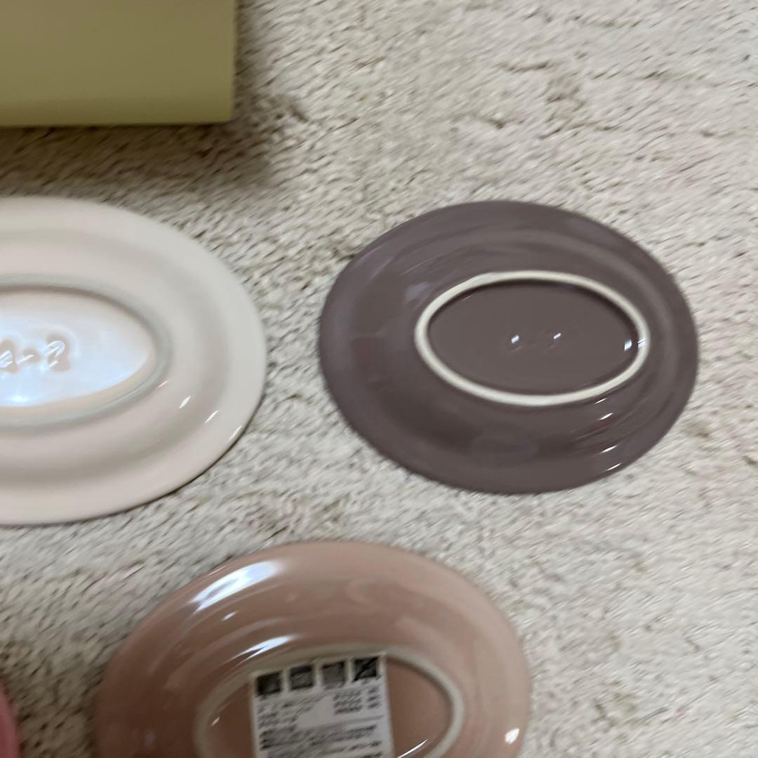 ルクルーゼ ミニ　オーバル　プレート　5枚セット　新品　箱付き