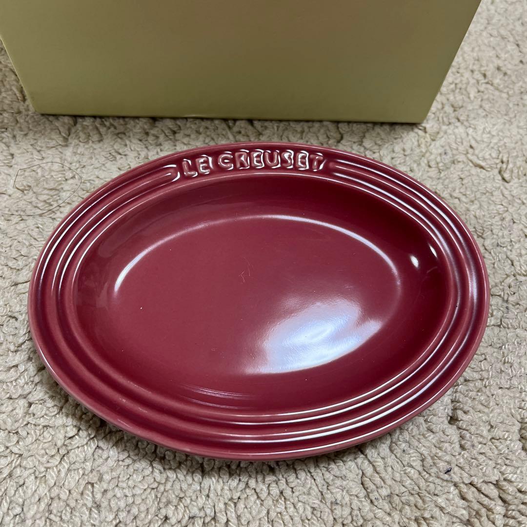 ルクルーゼ ミニ　オーバル　プレート　5枚セット　新品　箱付き