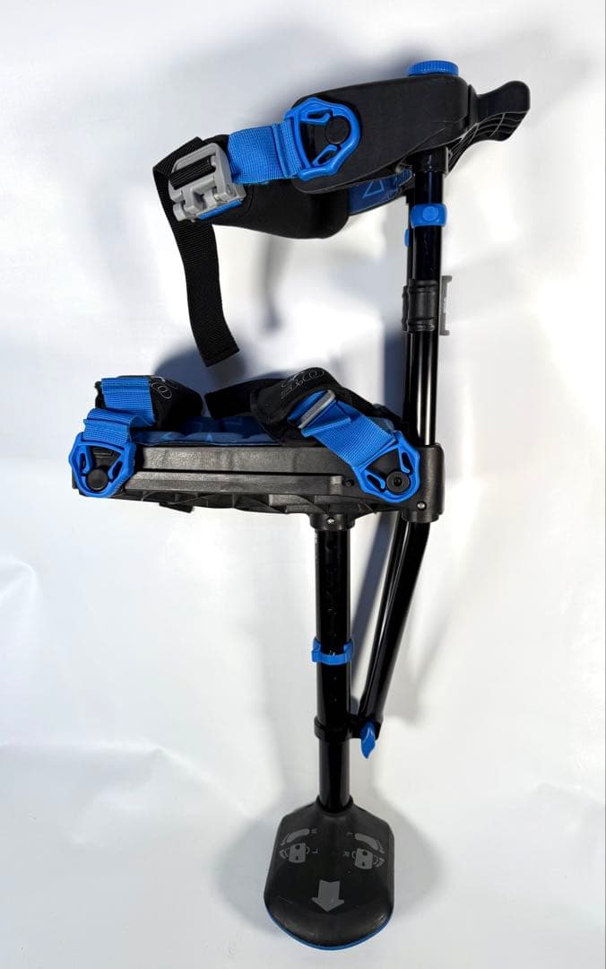 iWALK3.0 ハンズフリー膝松葉杖