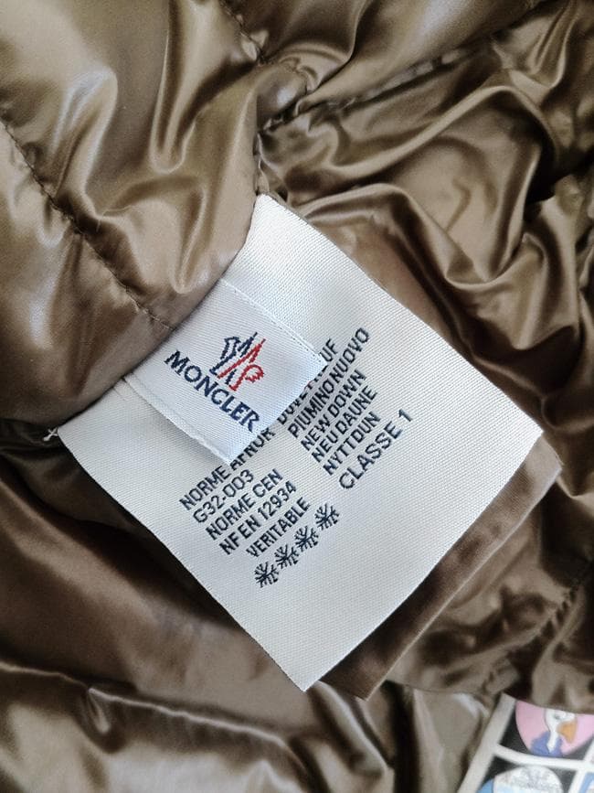 MONCLER モンクレール MOKA モカ ダウンコート 3 G32-003