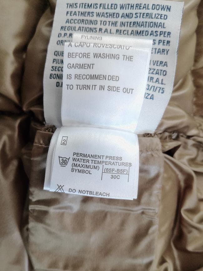 MONCLER モンクレール MOKA モカ ダウンコート 3 G32-003