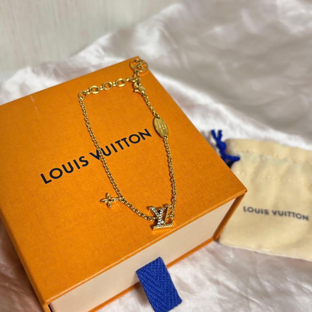 LOUIS VUITTON LV アイコニック ブレスレット