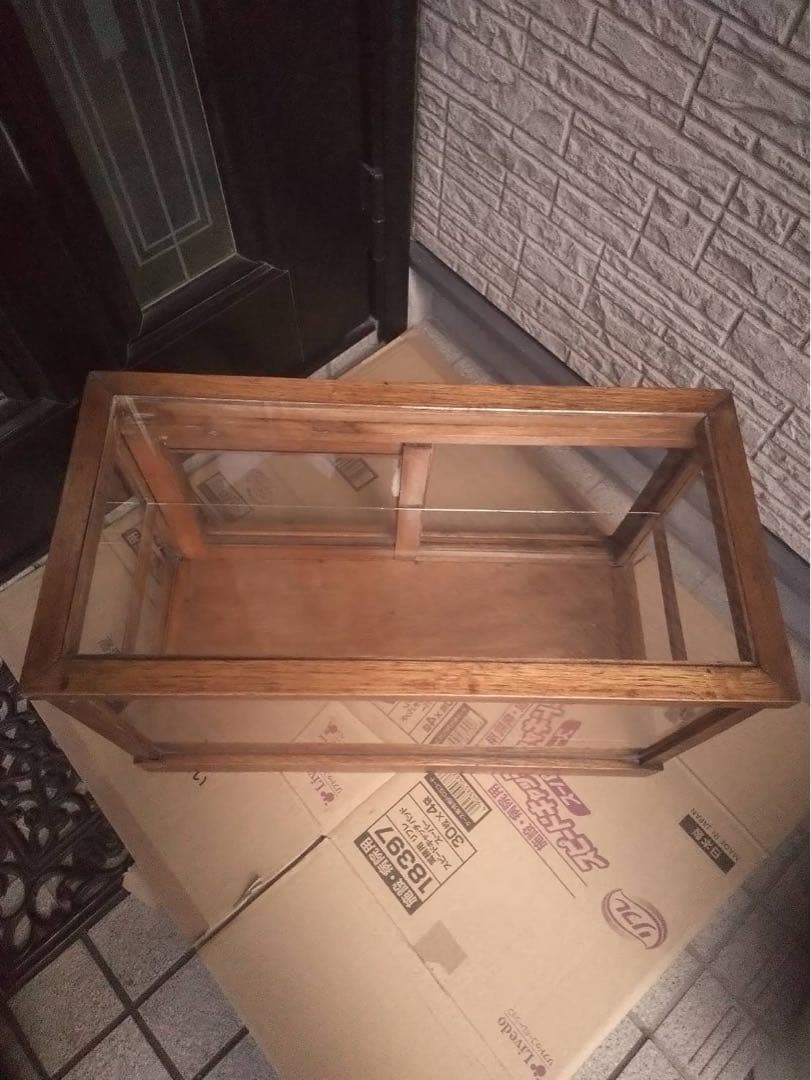 木製ガラス2段ショーケース