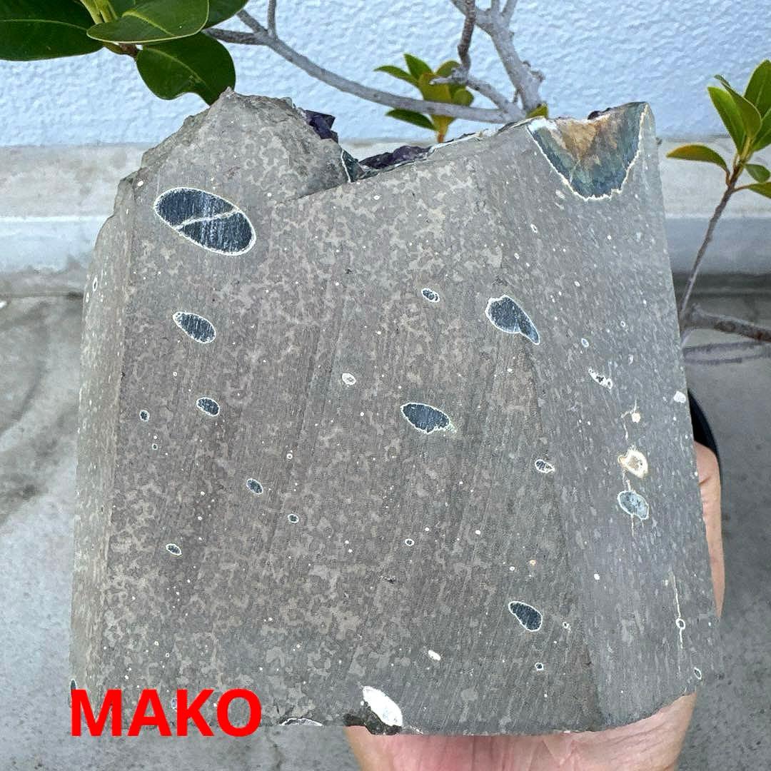 M1787☆アメジストクラスター2.0Kg☆ウルグアイ産☆天然石☆N50906