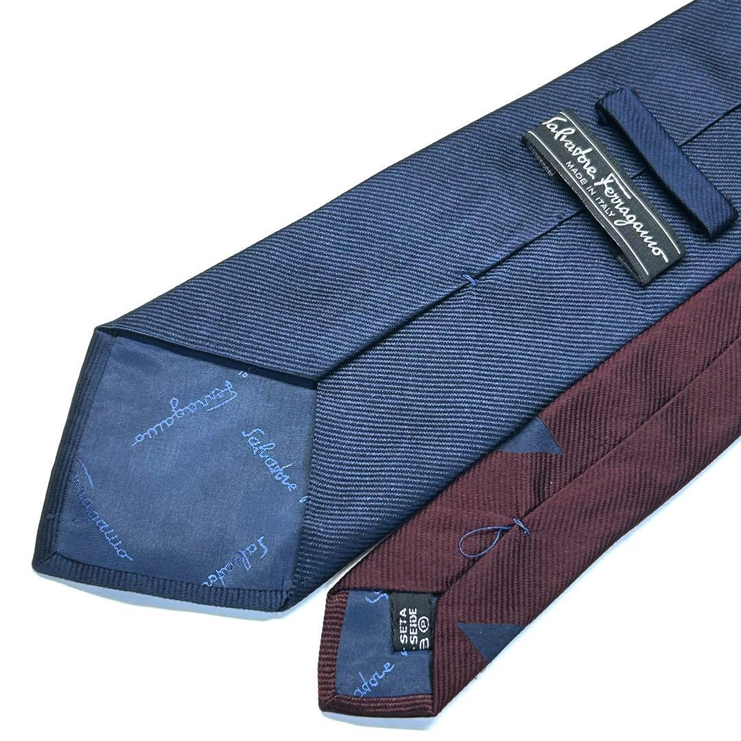 【未使用に近い✨】サルヴァトーレフェラガモ ネクタイ バイカラー 無地 ソリッド