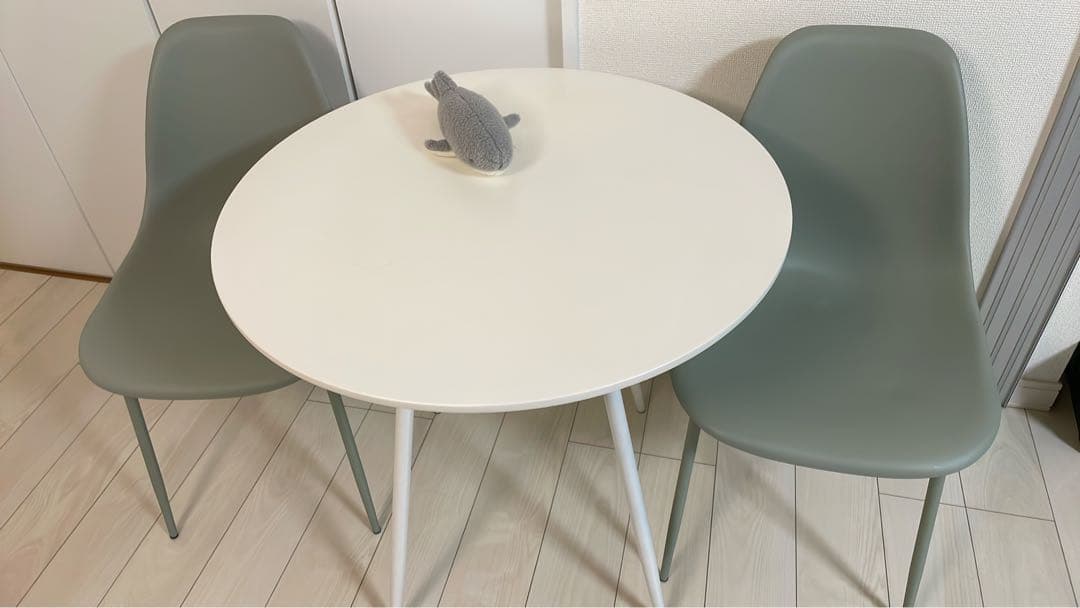 【週末限定セール】ロウヤ　円形ホワイトテーブルチェア３セット