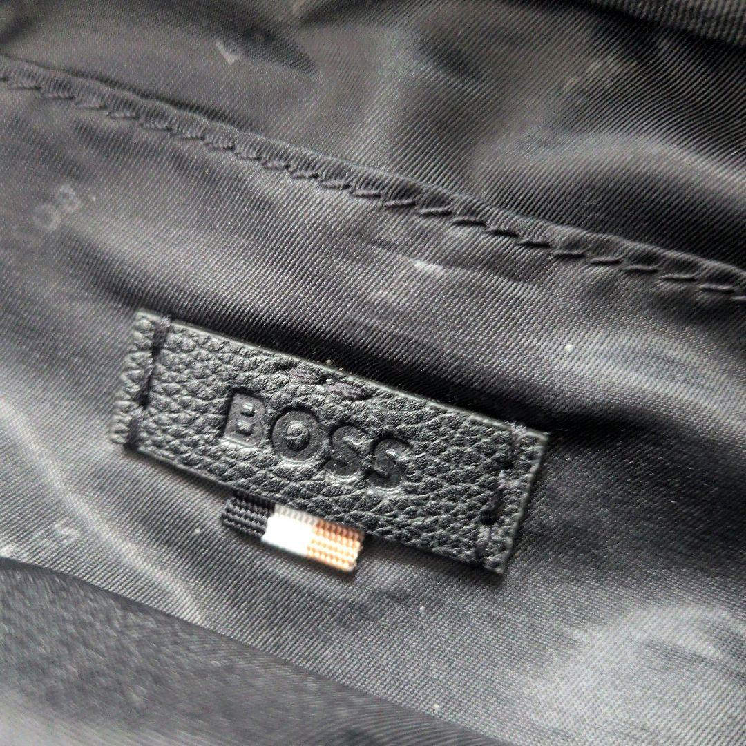 【極美品】HUGO BOSS ショルダーバッグ 斜め掛け ブラック ボディバッグ