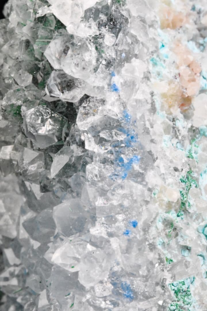 ナミビア産 シャッタカイト・マラカイトインクォーツ