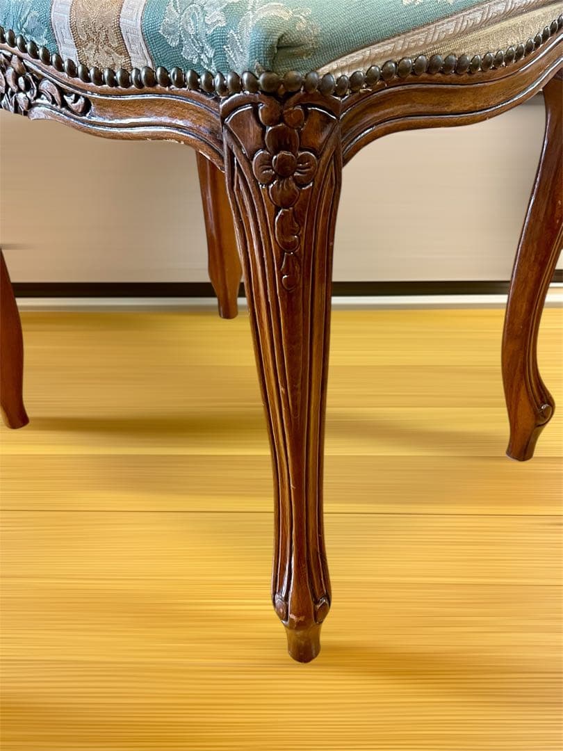 イタリア製 猫足スツール クラッシックデザイン 布貼